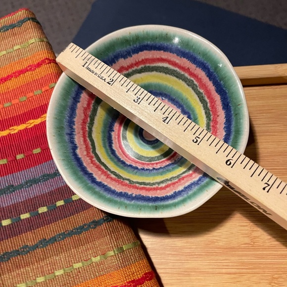 Pair of cereal bowls.  Modernist style. Set of 2 - Picture 10 of 11